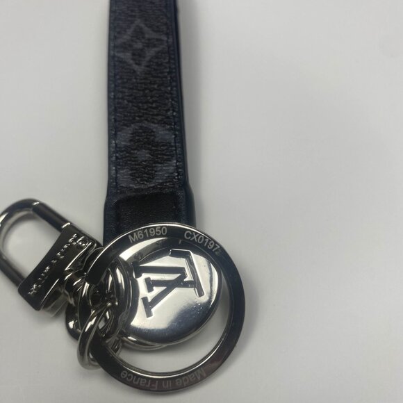 Louis Vuitton Dragonne Monogram Leather Bag Charm Key Holder M61950 - Picture 7 of 8